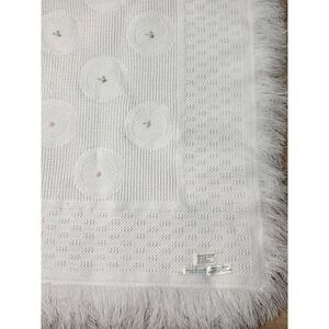 Vintage Macys Baby Blanket Made In Spain White Embroidered Flowers Fringe Knit